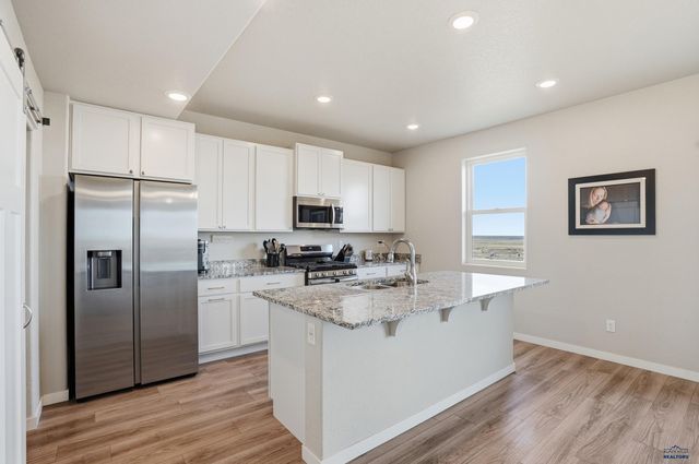 642 AARON CT, Rapid City, SD 57703