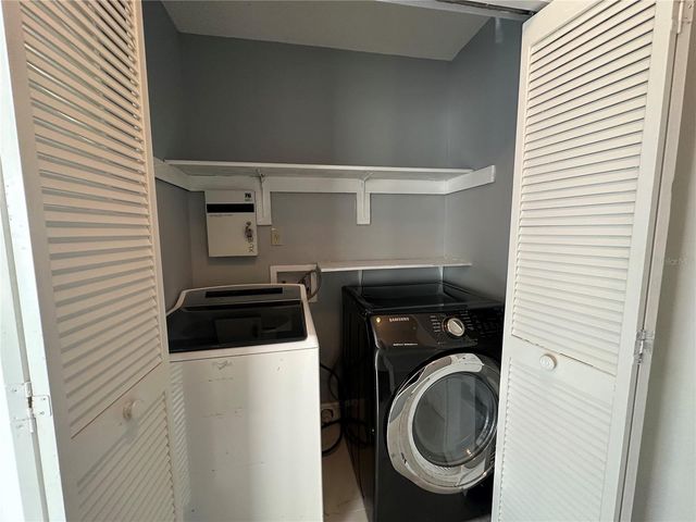 7846 SNOWBERRY CIRCLE, Orlando, FL 32819