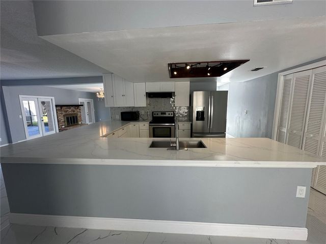 7846 SNOWBERRY CIRCLE, Orlando, FL 32819