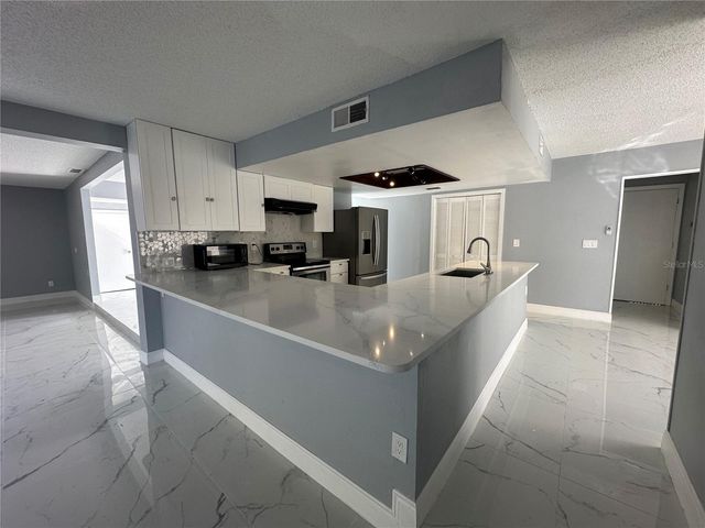 7846 SNOWBERRY CIRCLE, Orlando, FL 32819