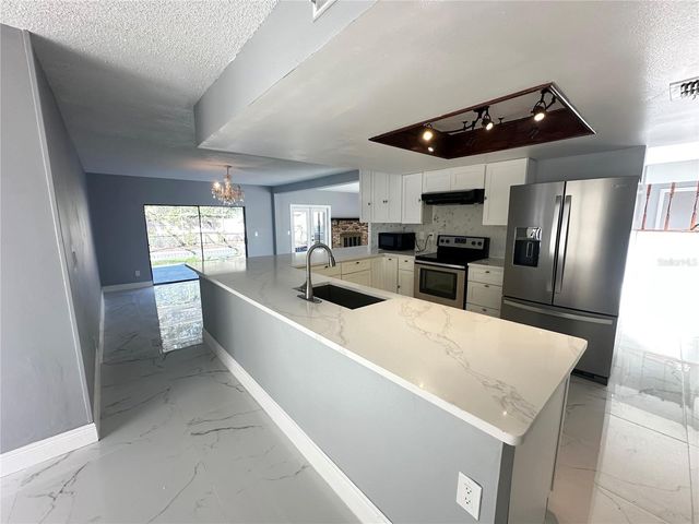 7846 SNOWBERRY CIRCLE, Orlando, FL 32819