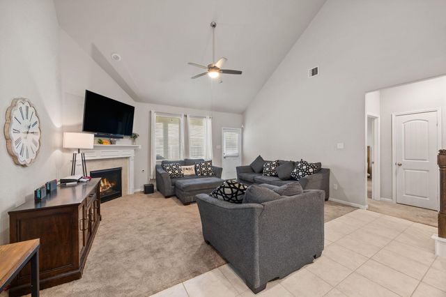 410 Weimer Lagoon Road, La Porte, TX 77571