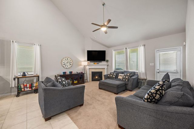 410 Weimer Lagoon Road, La Porte, TX 77571