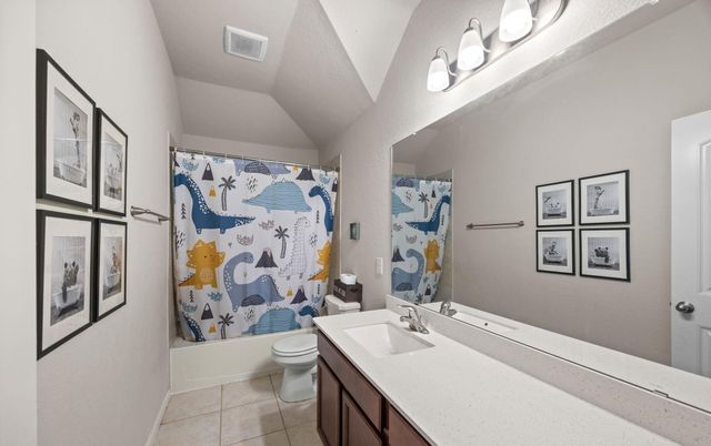 410 Weimer Lagoon Road, La Porte, TX 77571