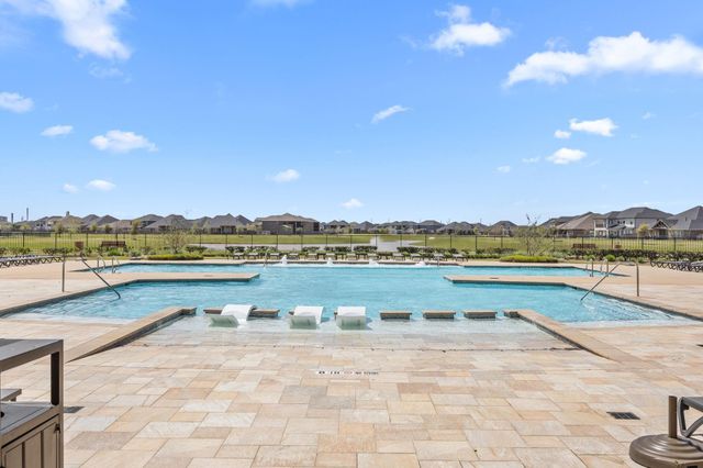 410 Weimer Lagoon Road, La Porte, TX 77571