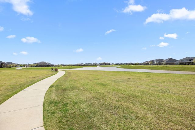 410 Weimer Lagoon Road, La Porte, TX 77571