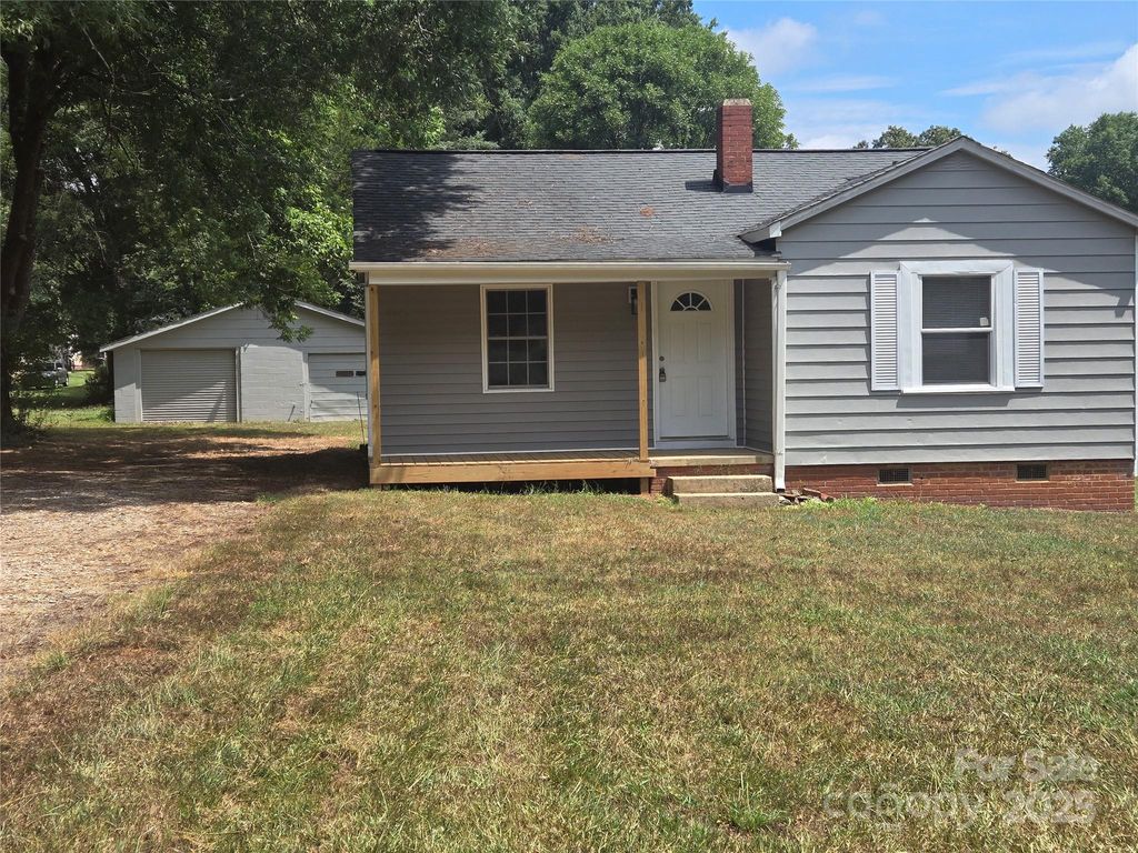 105 Eastside Drive SW, Concord, NC 28027