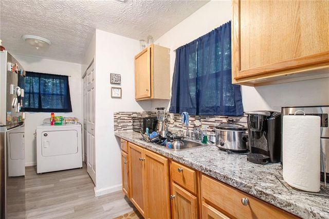 6945 Brown S Drive, Fairburn, GA 30213