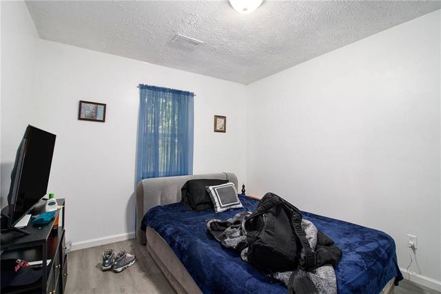 6945 Brown S Drive, Fairburn, GA 30213