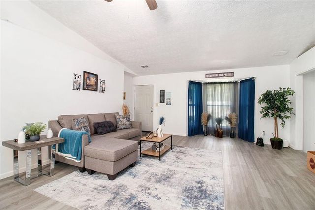 6945 Brown S Drive, Fairburn, GA 30213