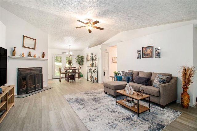 6945 Brown S Drive, Fairburn, GA 30213