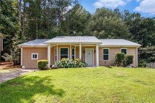 6945 Brown S Drive, Fairburn, GA 30213