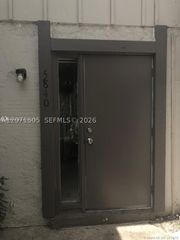 5840 NW 21st St 42-A, Lauderhill, FL 33313