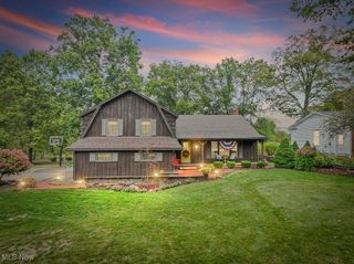 313 Whittlesey Drive, Tallmadge, OH 44278