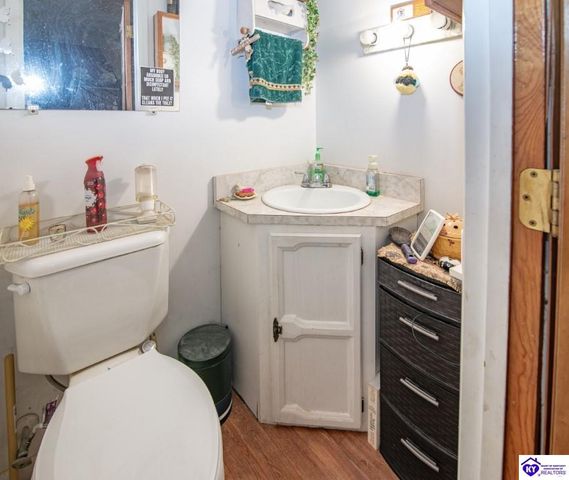 4296 Berrytown Road, Rineyville, KY 40162
