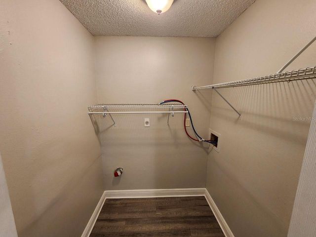1209 62ND AVENUE E, Bradenton, FL 34203