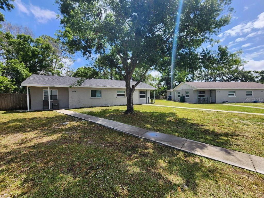 1209 62ND AVENUE E, Bradenton, FL 34203