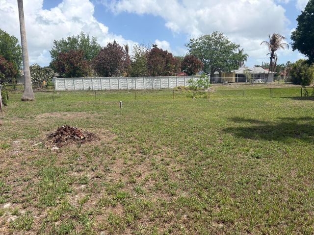 192 SW North Wakefield Circle, Port St. Lucie, Port St Lucie, FL 34953