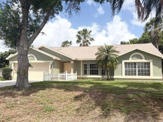 192 SW North Wakefield Circle, Port St. Lucie, Port St Lucie, FL 34953