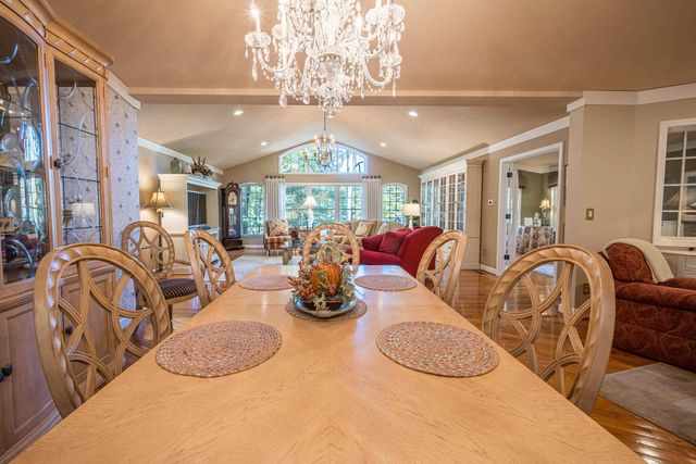 4460 Queens Way, Gladwin, MI 48624