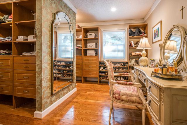 4460 Queens Way, Gladwin, MI 48624