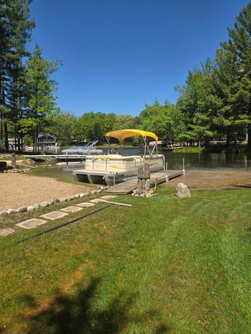 4460 Queens Way, Gladwin, MI 48624