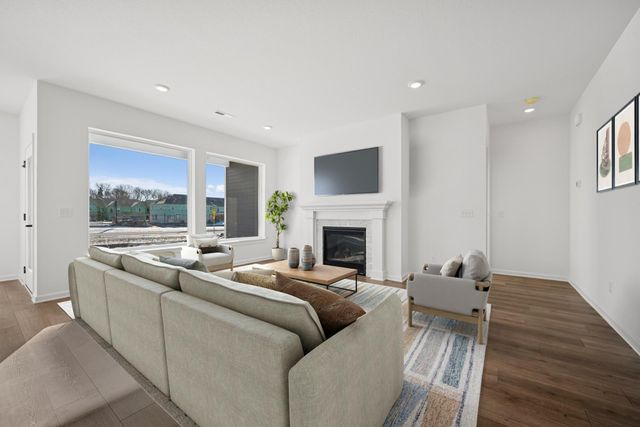 10586 Harbor Lane N, Maple Grove, MN 55369