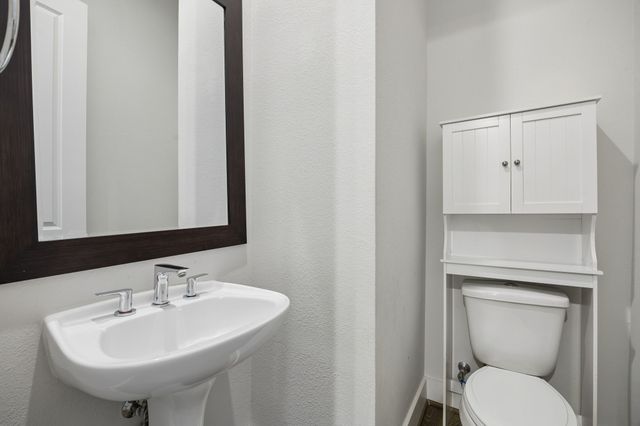 14971 Oak Street, Addison, TX 75001