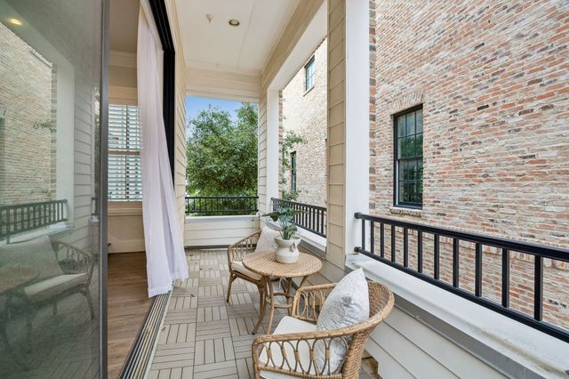 14971 Oak Street, Addison, TX 75001