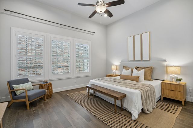 14971 Oak Street, Addison, TX 75001