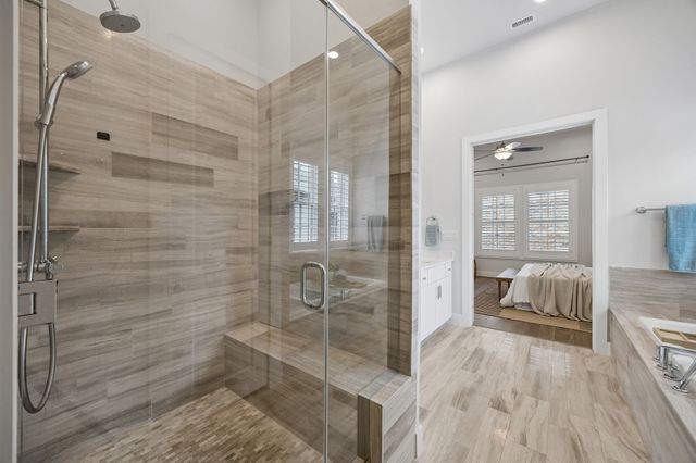 14971 Oak Street, Addison, TX 75001