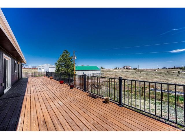 1799 Appaloosa Trl, Elizabeth, CO 80107