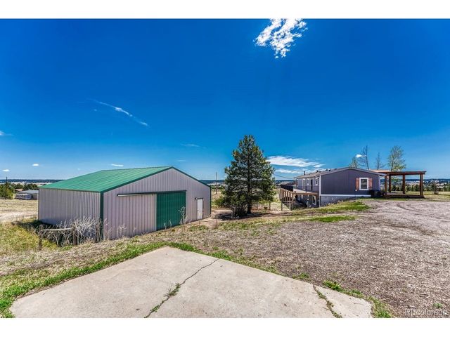 1799 Appaloosa Trl, Elizabeth, CO 80107