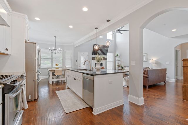 2313 Carouth Ct, Nolensville, TN 37135