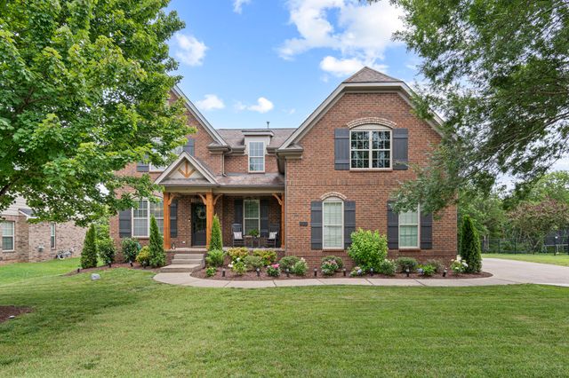 2313 Carouth Ct, Nolensville, TN 37135