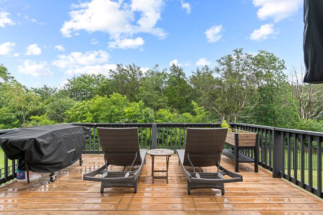 2313 Carouth Ct, Nolensville, TN 37135