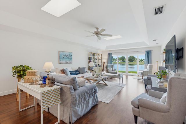 9123 Pine Springs Drive, Boca Raton, FL 33428