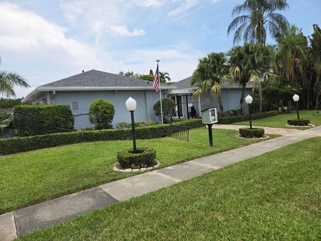 9123 Pine Springs Drive, Boca Raton, FL 33428