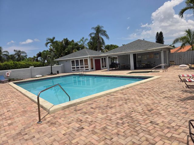 9123 Pine Springs Drive, Boca Raton, FL 33428