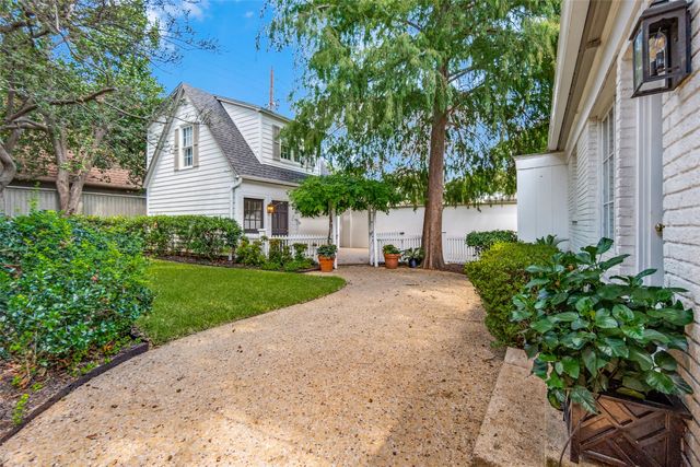 4504 Livingston Avenue, Highland Park, TX 75205