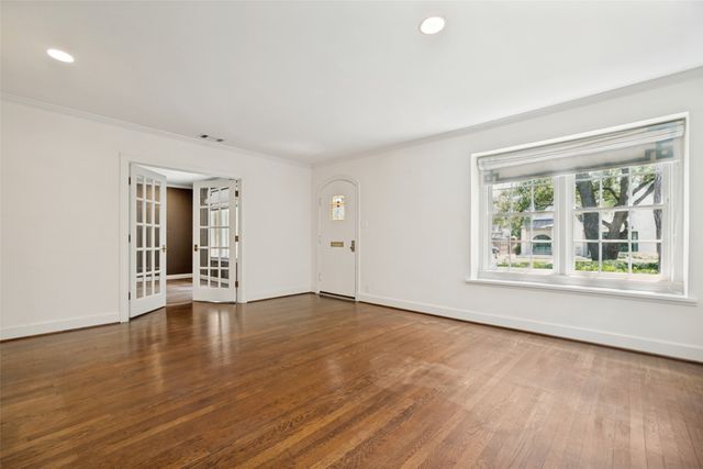 4504 Livingston Avenue, Highland Park, TX 75205