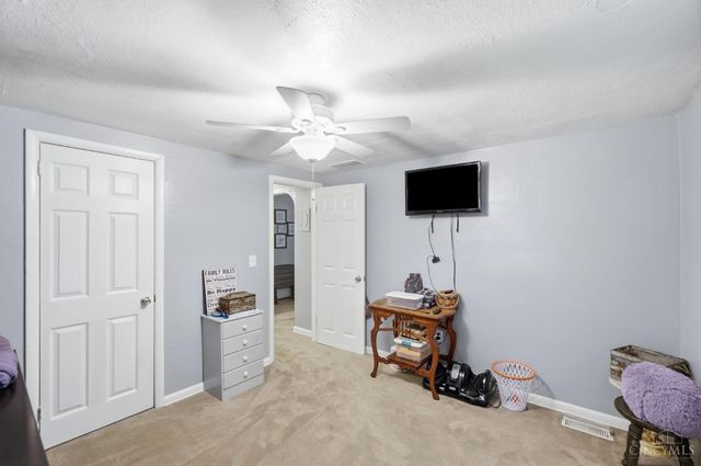 157 Montgomery Avenue, Carlisle, OH 45005