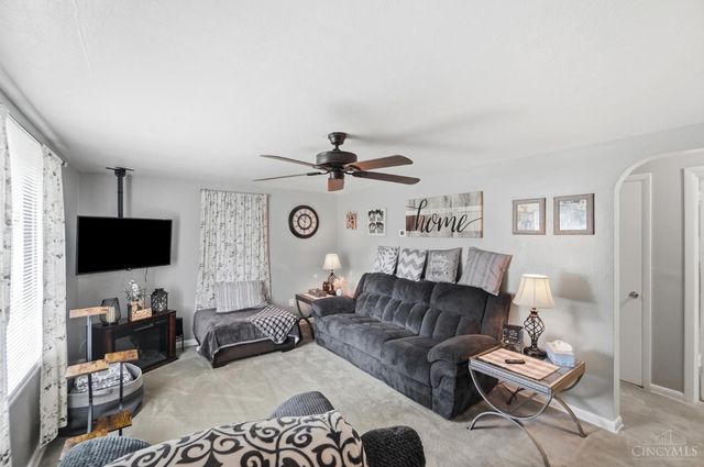 157 Montgomery Avenue, Carlisle, OH 45005