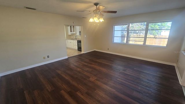 3164 33RD AVENUE N, St Petersburg, FL 33713