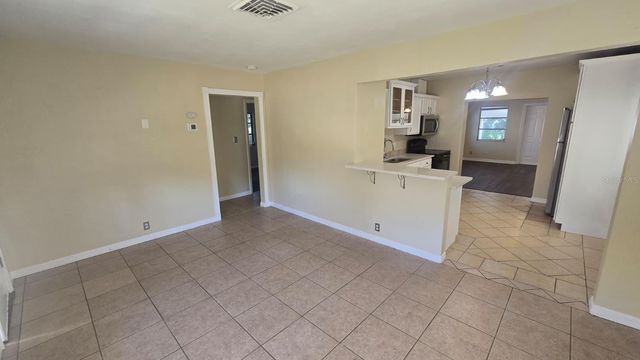 3164 33RD AVENUE N, St Petersburg, FL 33713