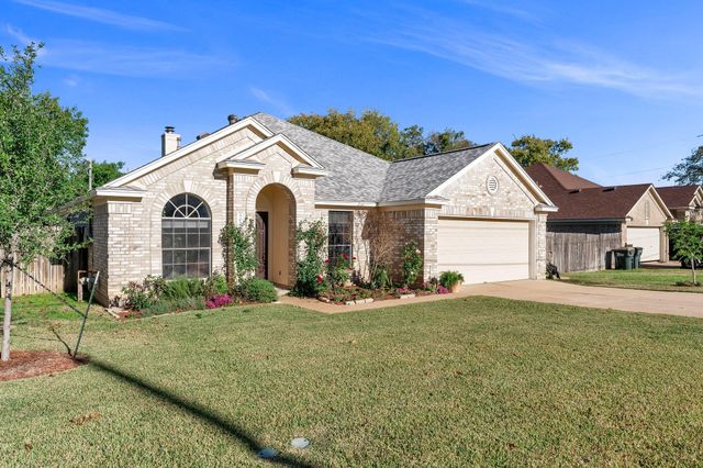 302 Debora DR, Georgetown, TX 78628