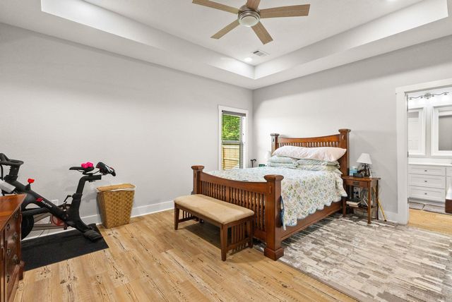 21 Marthas Field Drive, Greenbrier, AR 72058
