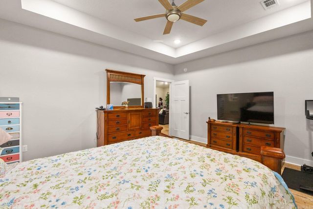 21 Marthas Field Drive, Greenbrier, AR 72058