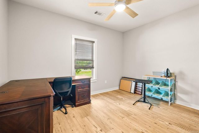 21 Marthas Field Drive, Greenbrier, AR 72058