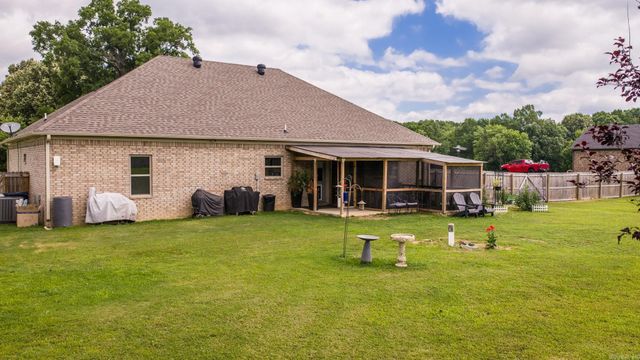 21 Marthas Field Drive, Greenbrier, AR 72058